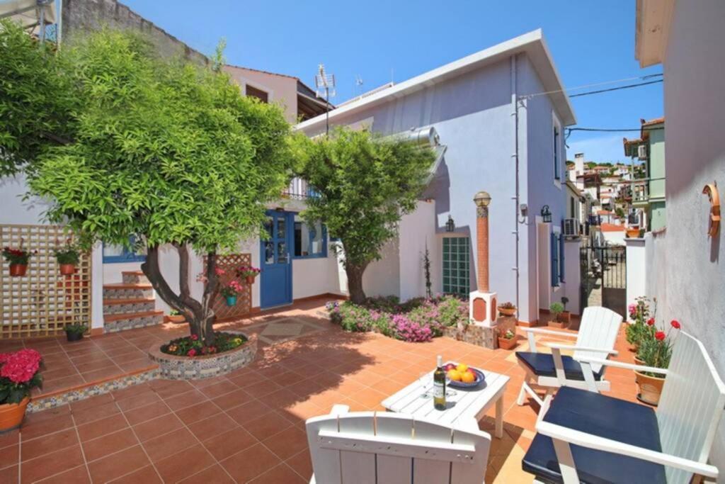 Philoxenia Guest House Skopelos Buitenkant foto