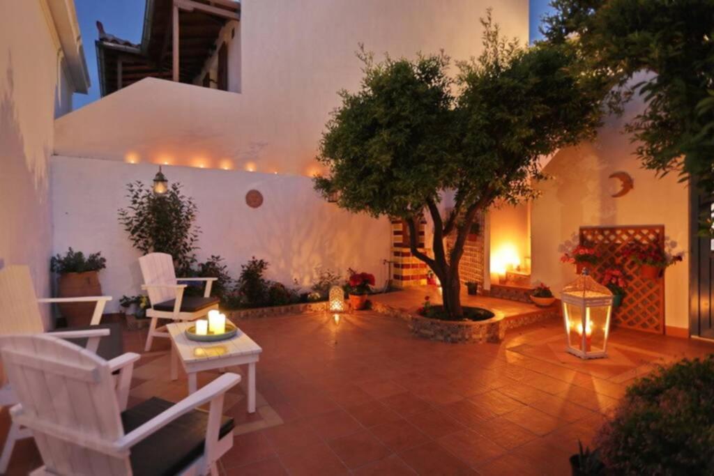Philoxenia Guest House Skopelos Buitenkant foto